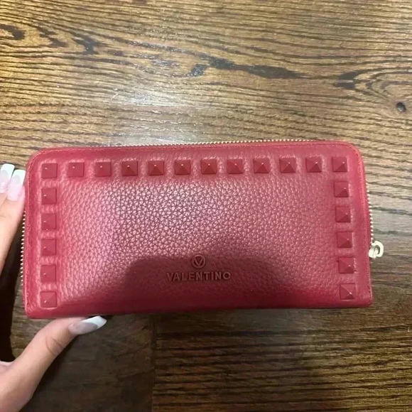 COPY - valentino wallet - Picture 2 of 3